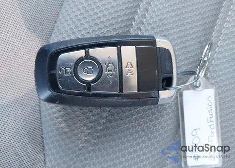 2018 Ford Fusion S from USA, damaged, VIN 3FA6P0G76JR270205